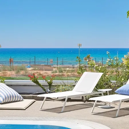 Royal 4 Bedroom Seafront * Ayia Napa